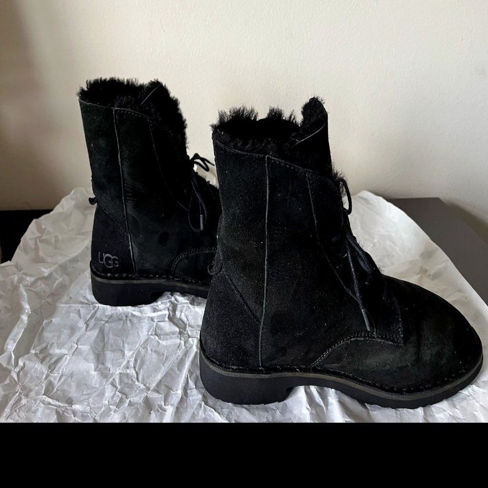 Women's Ugg Shearling Black Waterproof Suede Ankle Boots (9)
